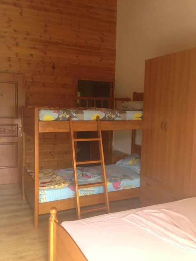 Hotel Toni Llogora Dukat Kültér fotó